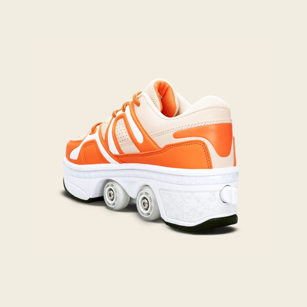 Heel button on Kids' Auro roller shoes, easy one-press switch